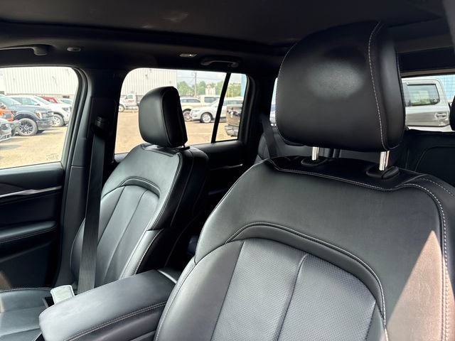 Used 2026 Jeep Grand Cherokee Limited AWD/4WD image 9