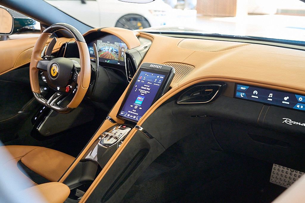 Used 2021 Ferrari Roma image 59
