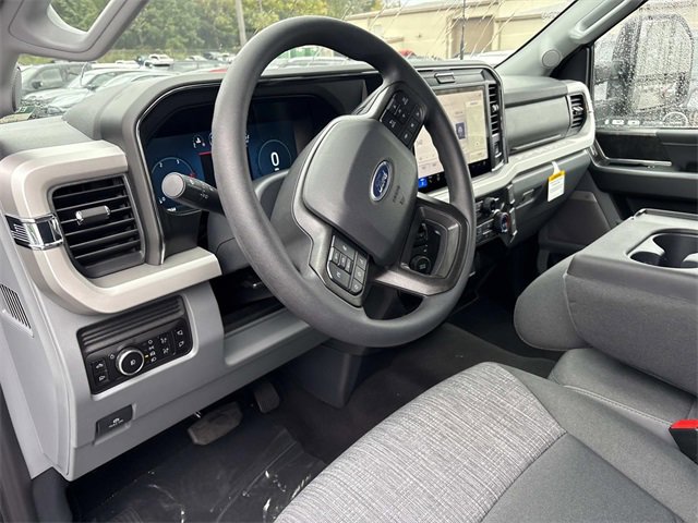New 2026 Ford F350 XLT w/ XLT Premium Package image 24