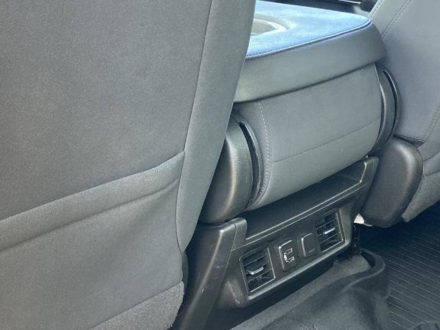 Used 2021 Chevrolet Silverado 1500 RST AWD/4WD image 16