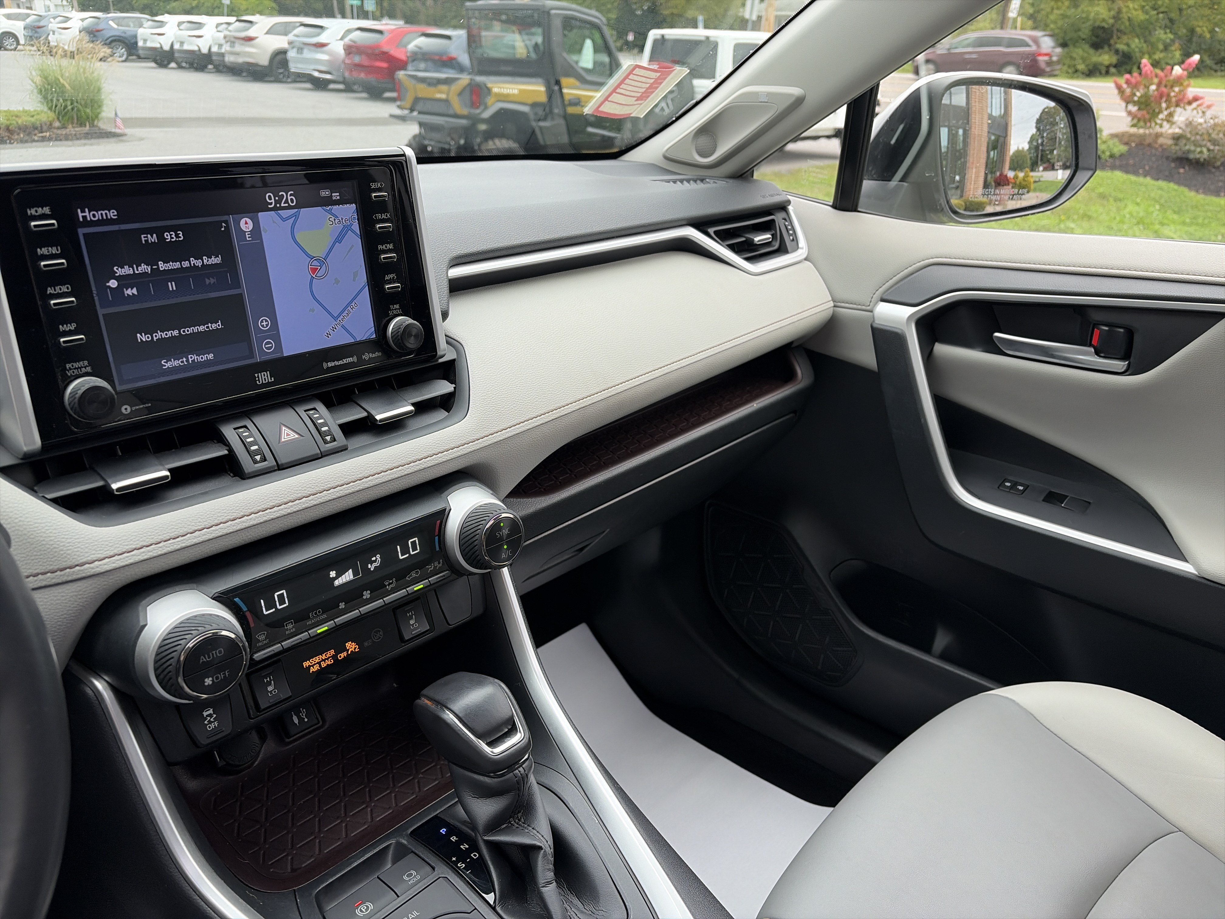 Used 2019 Toyota RAV4 Limited w/ Carpet Mat Package AWD/4WD image 22