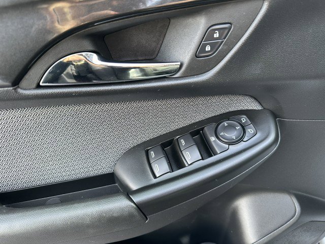 Used 2025 Chevrolet TrailBlazer LT image 18