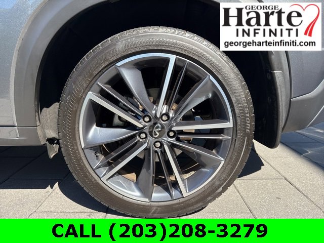Certified 2024 INFINITI QX55 Essential image 9