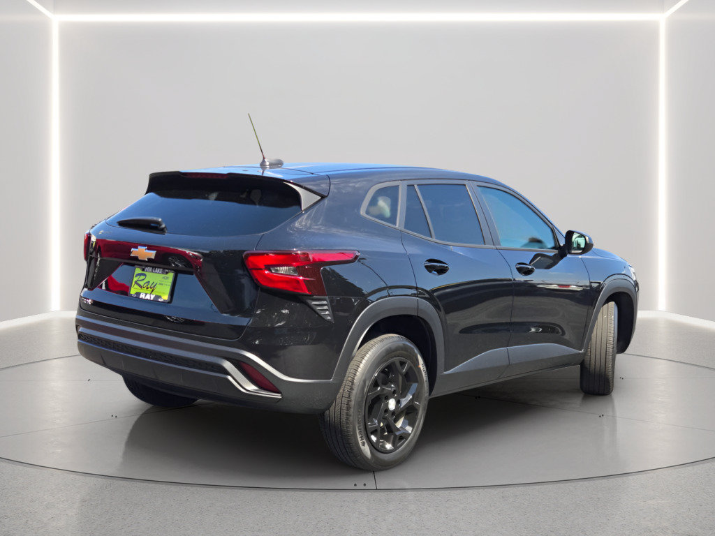 Certified 2024 Chevrolet Trax LS w/ LS Convenience Package FWD image 5