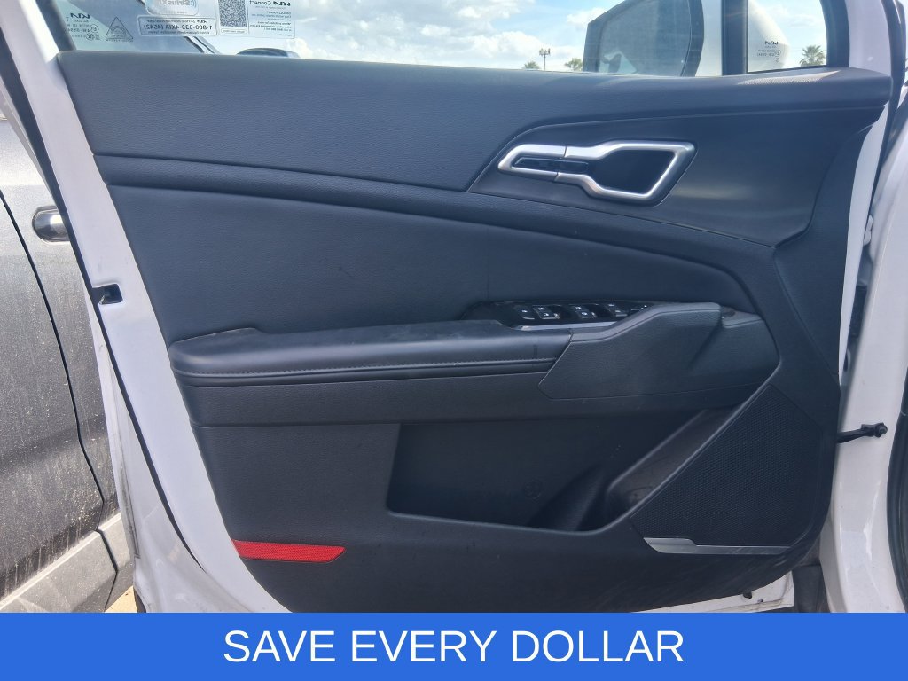 Used 2024 Kia Sportage EX FWD image 10