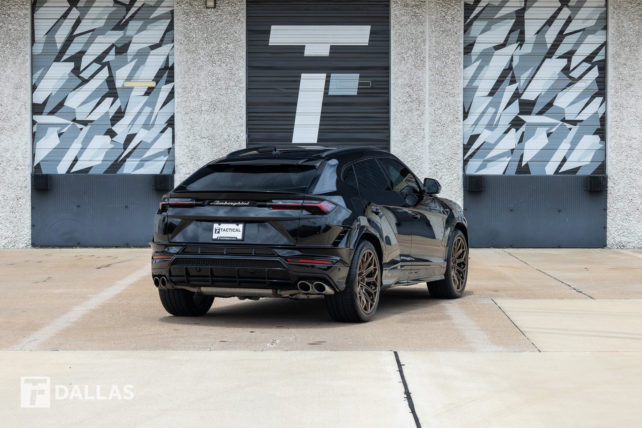Used 2024 Lamborghini Urus S AWD/4WD image 15