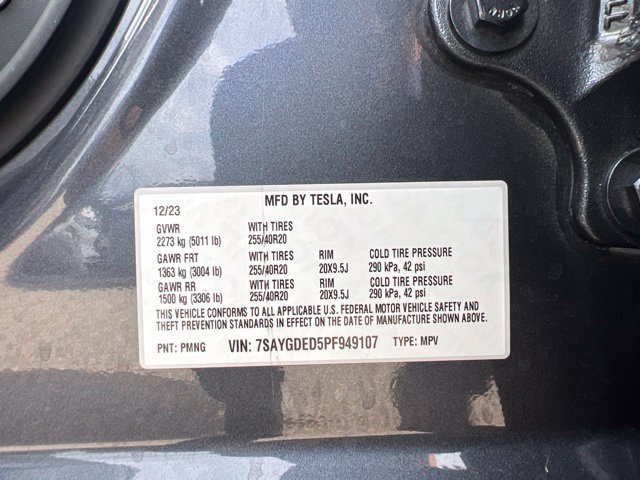Used 2023 Tesla Model Y 2WD image 33