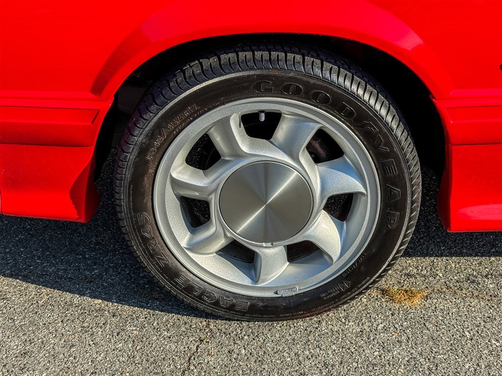Used 1993 Ford Mustang Cobra image 21