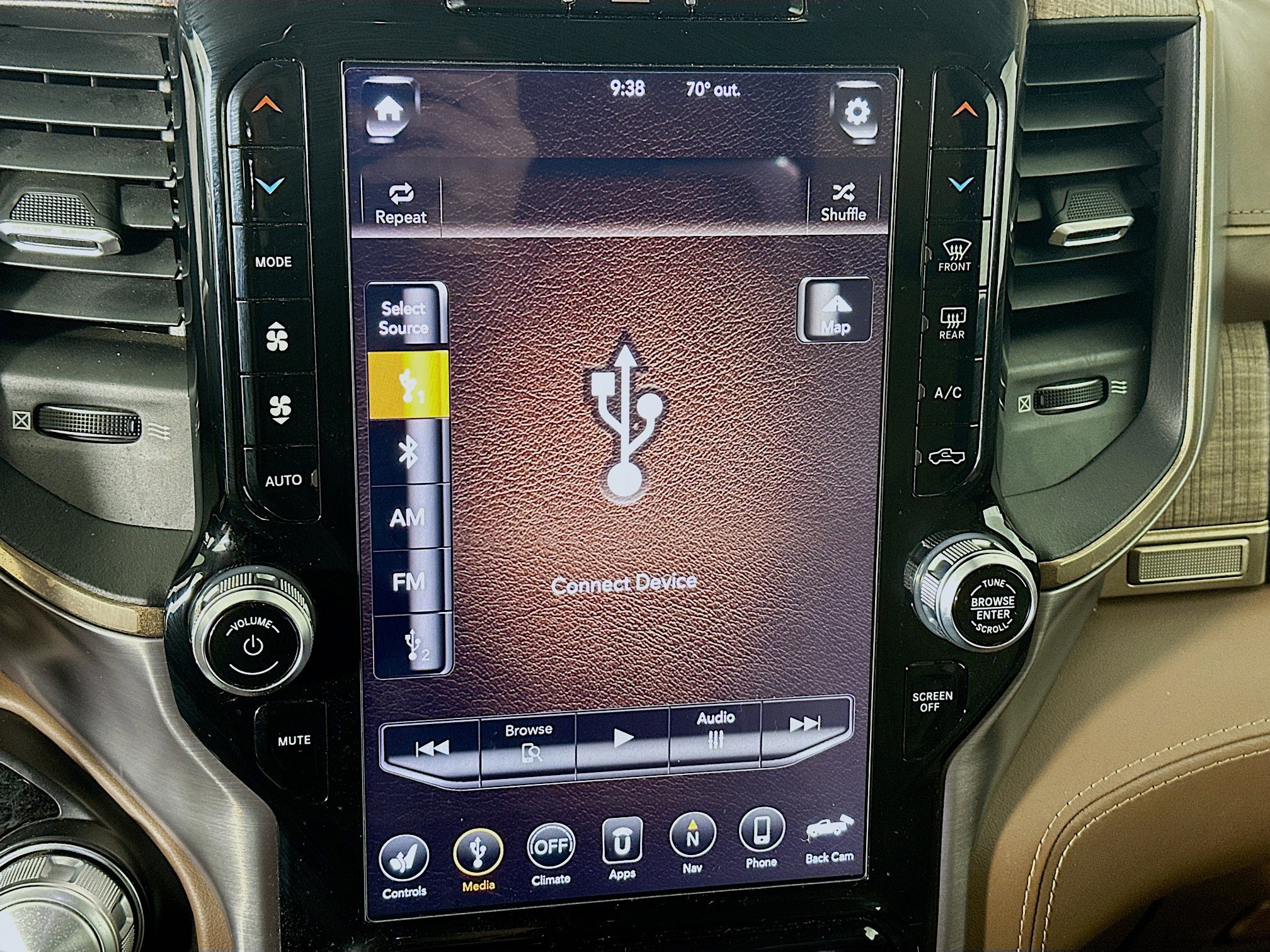 Used 2019 RAM 1500 Limited image 21