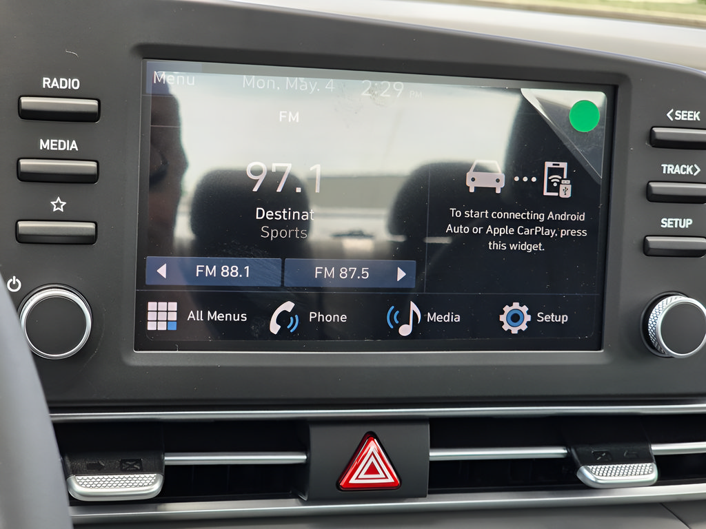 New 2026 Hyundai Elantra SEL Sport Premium FWD image 19