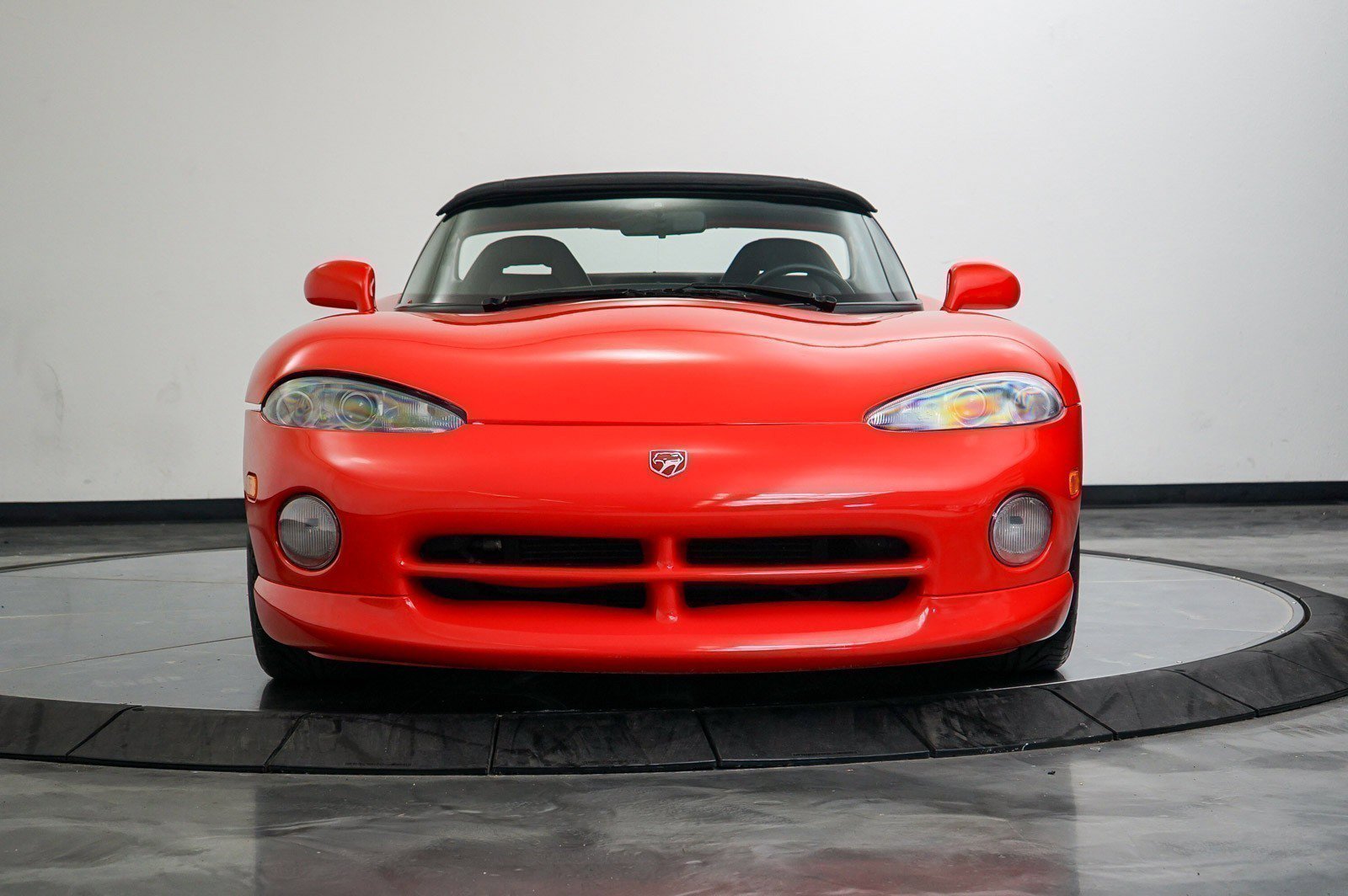 Used 1993 Dodge Viper RT/10 image 12