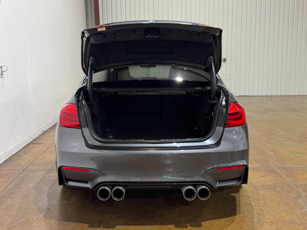 Used 2018 BMW M3 w/ Competition Package RWD image 43