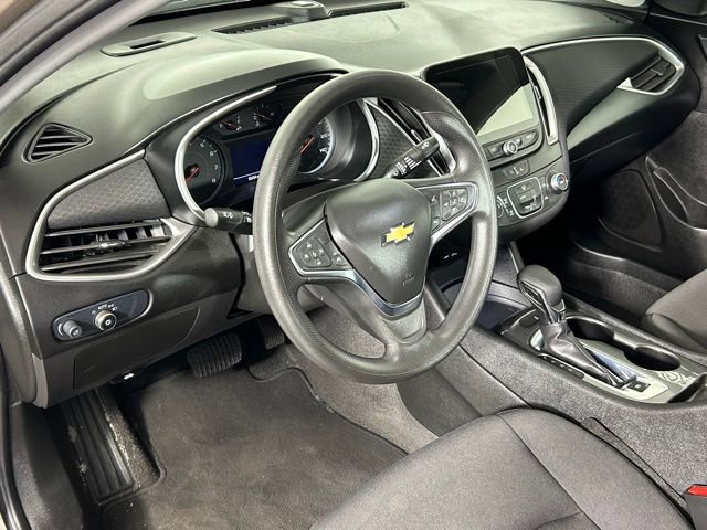 Used 2024 Chevrolet Malibu LS FWD image 15