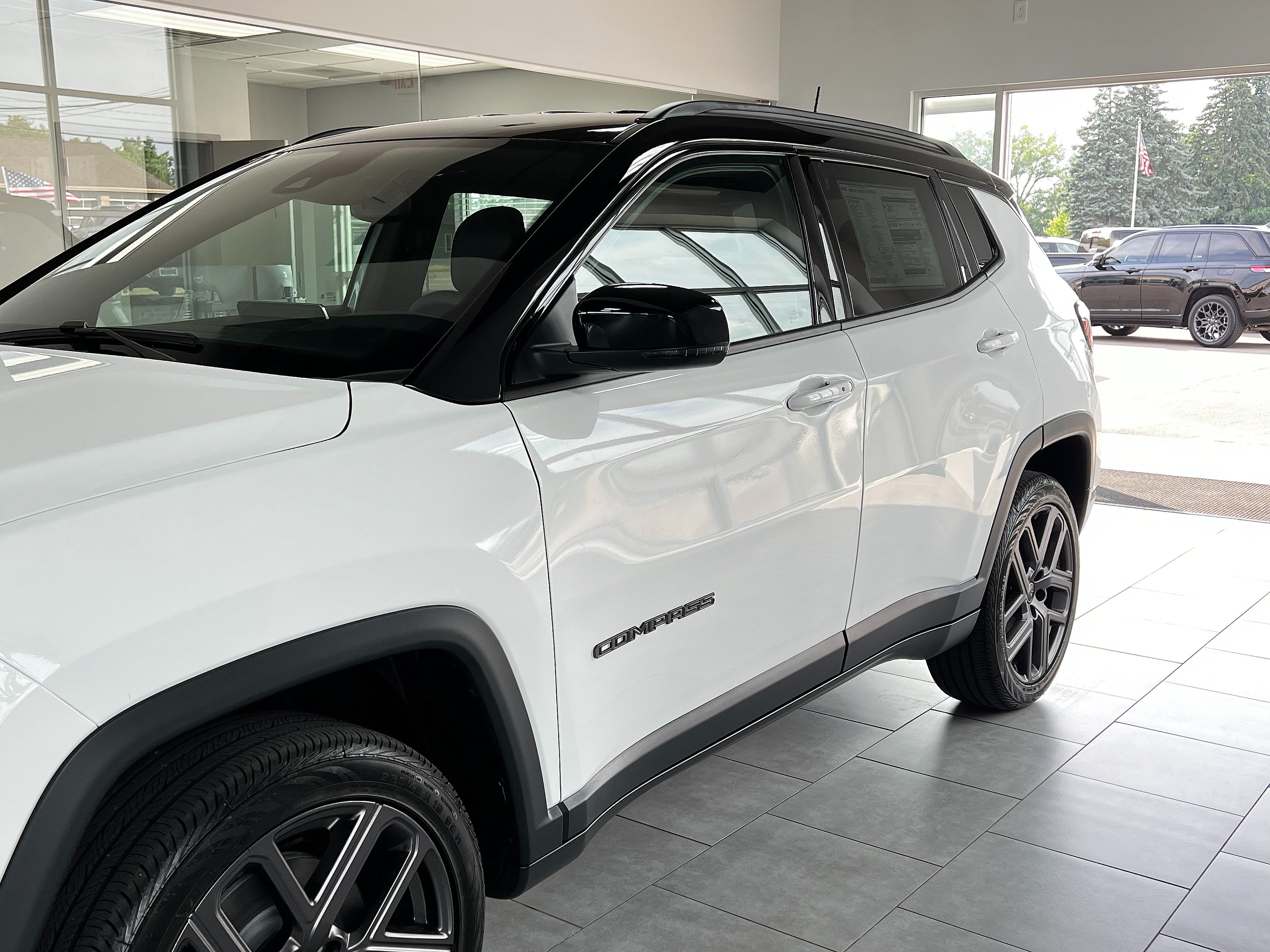New 2026 Jeep Compass Limited AWD/4WD image 2