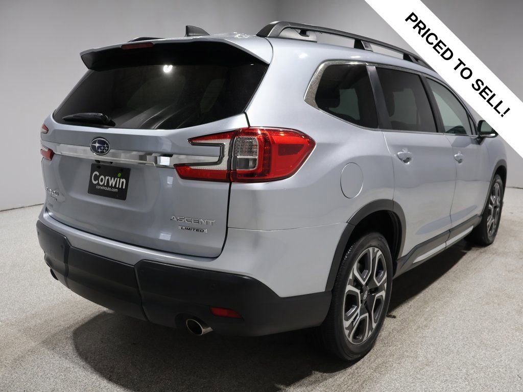 Used 2023 Subaru Ascent Limited image 2