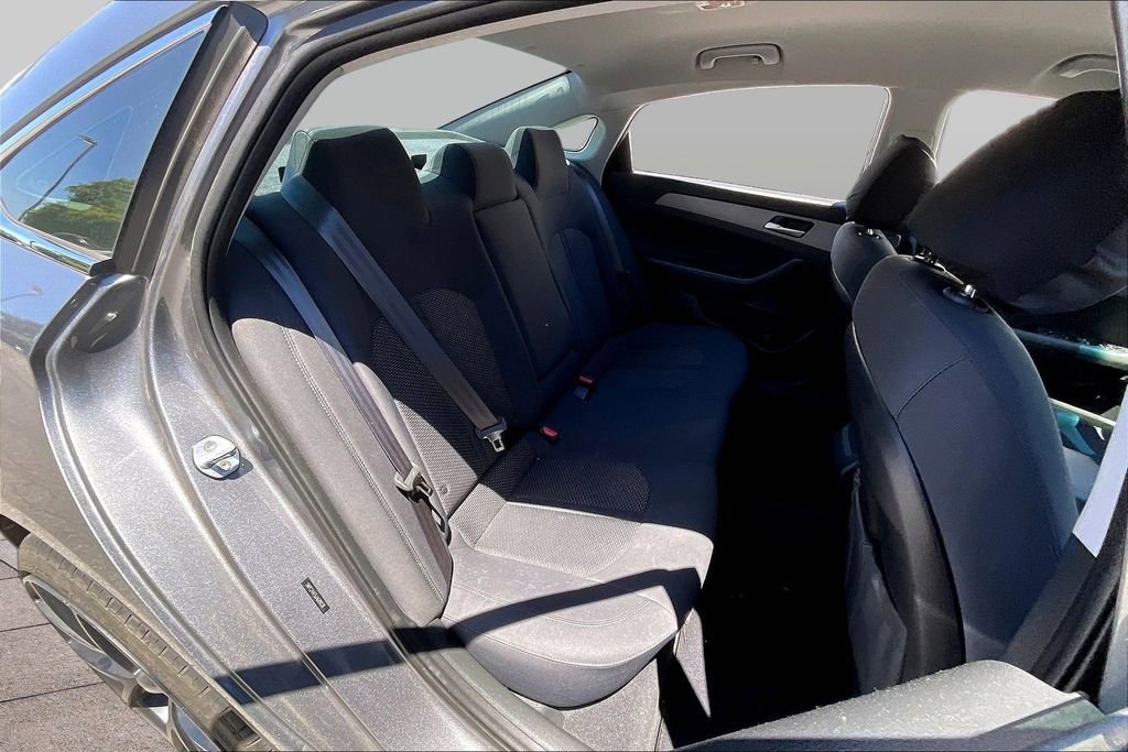 Used 2018 Hyundai Sonata SE FWD image 26