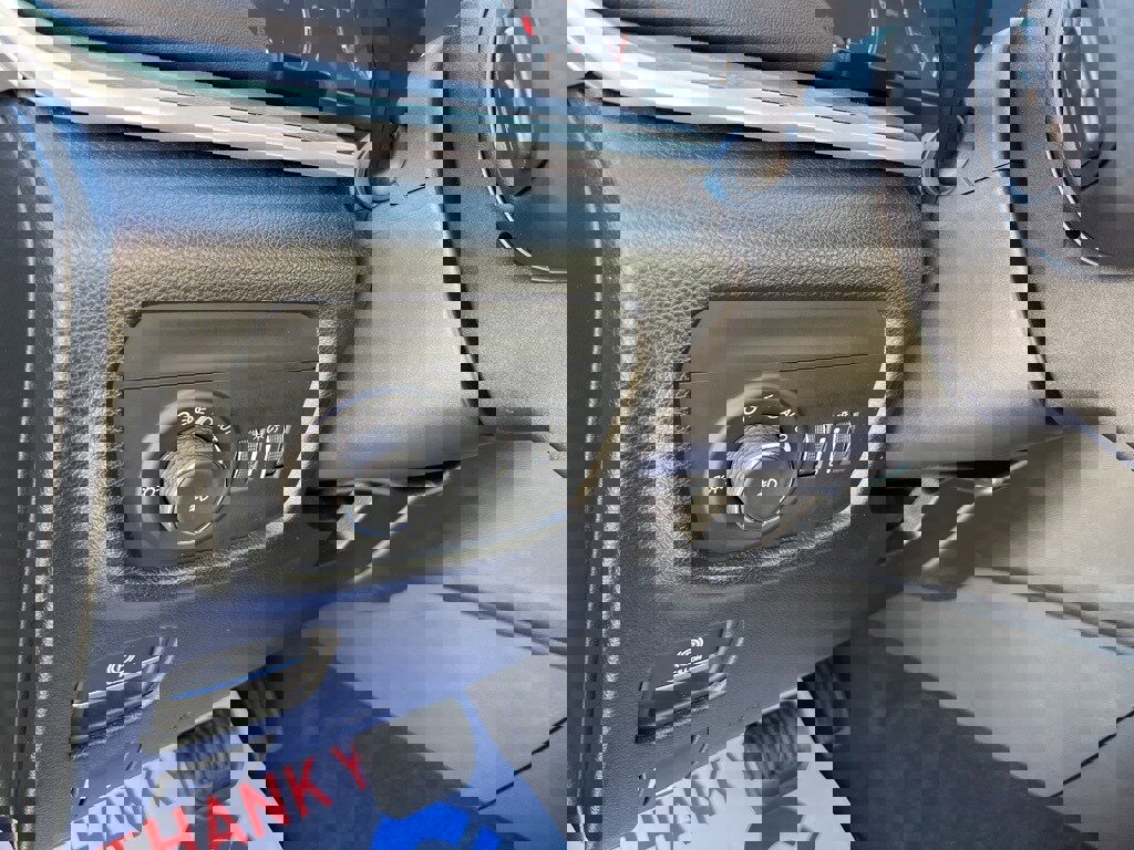 Used 2025 Jeep Grand Cherokee Limited image 7