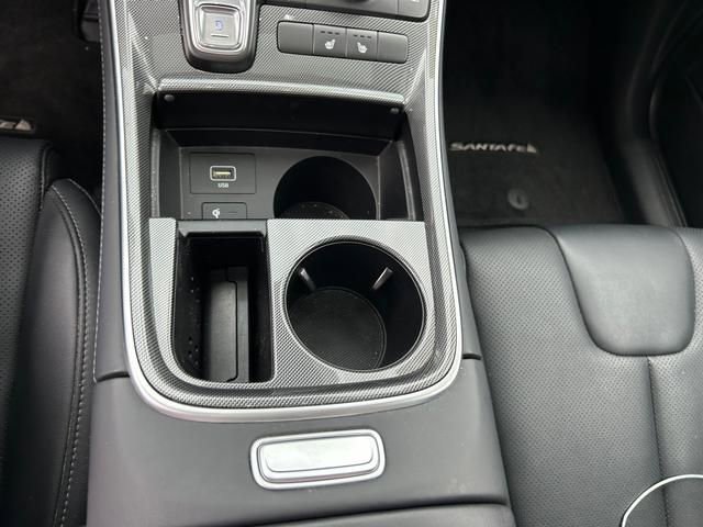 Used 2023 Hyundai Santa Fe SEL Premium w/ Cargo Package image 17