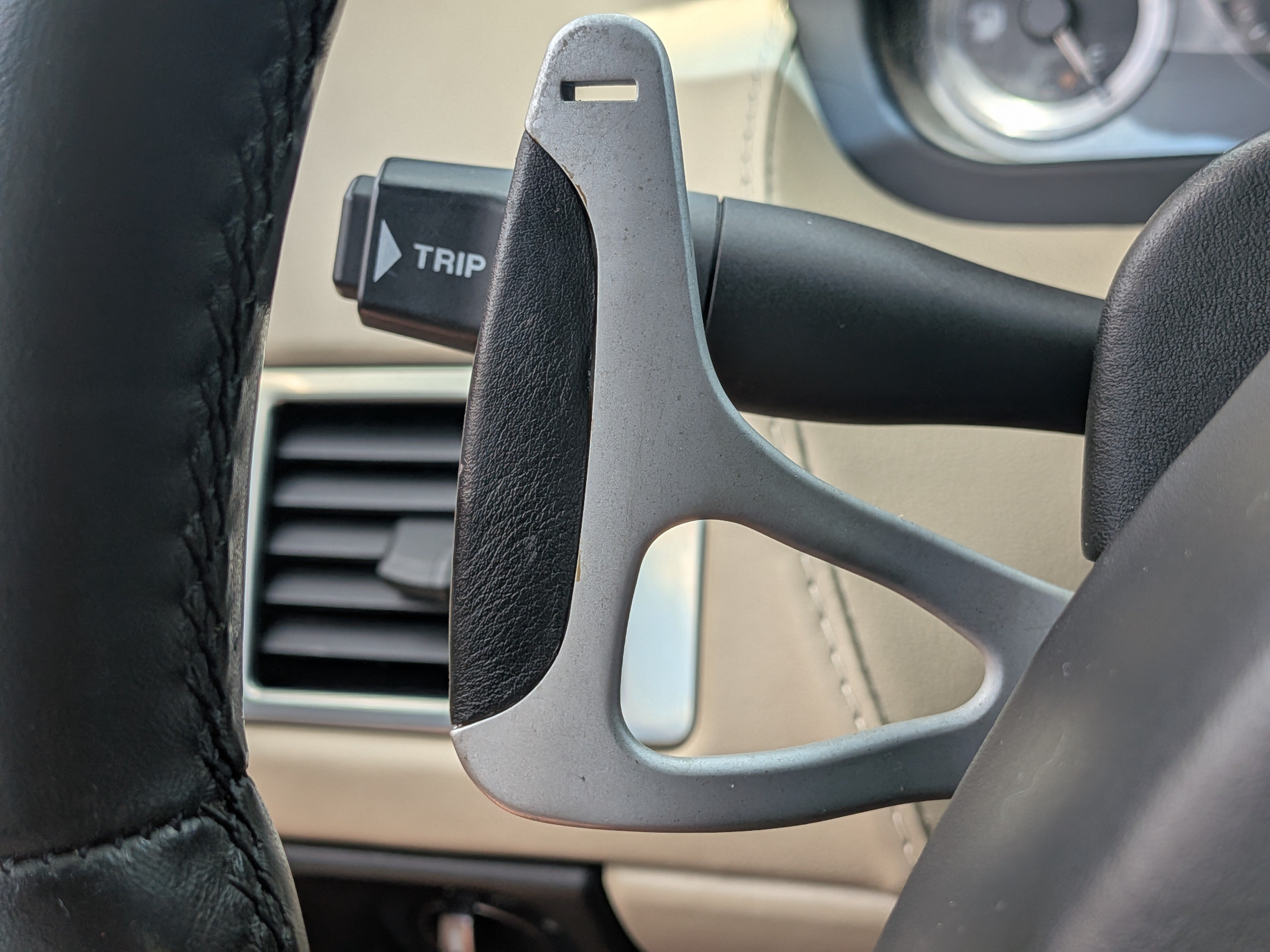 Used 2005 Aston Martin DB9 Coupe RWD image 22