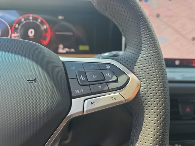 New 2026 Volkswagen Tiguan SEL R-Line AWD/4WD image 19