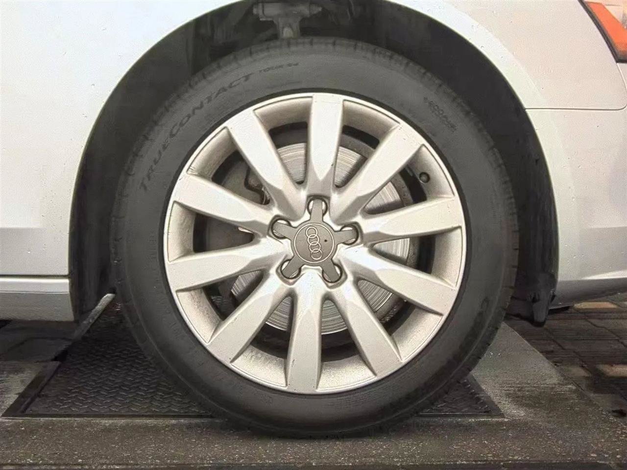 Used 2013 Audi A4 2.0T Premium AWD/4WD image 10