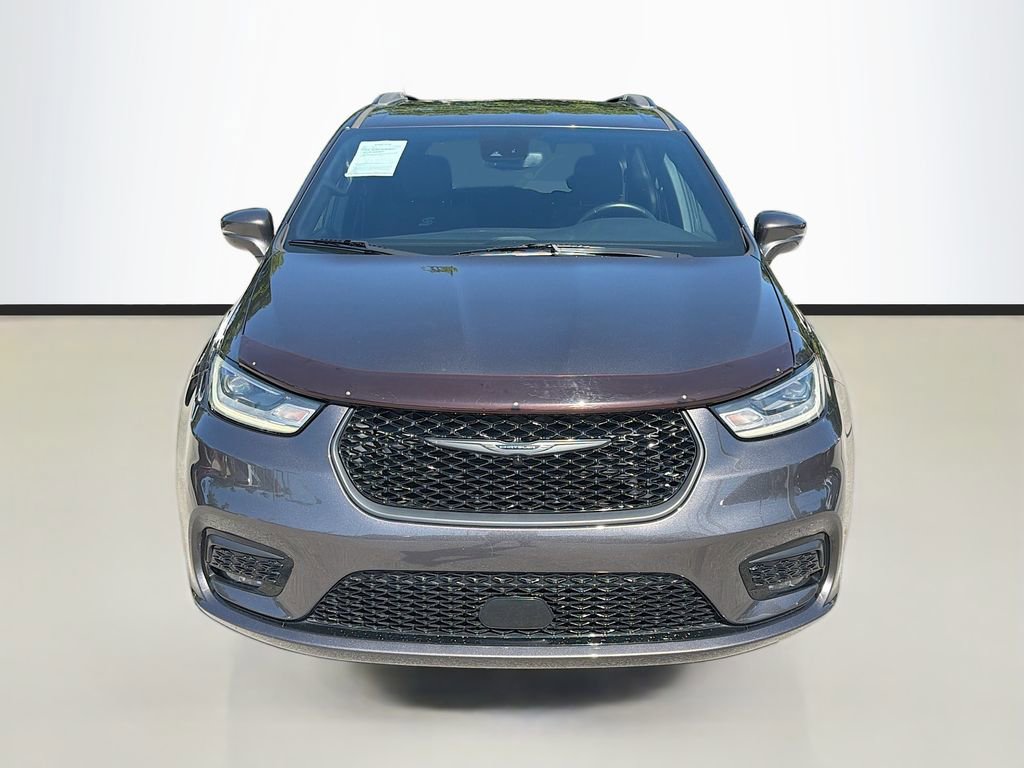 Used 2021 Chrysler Pacifica Touring w/ S Appearance Package image 3