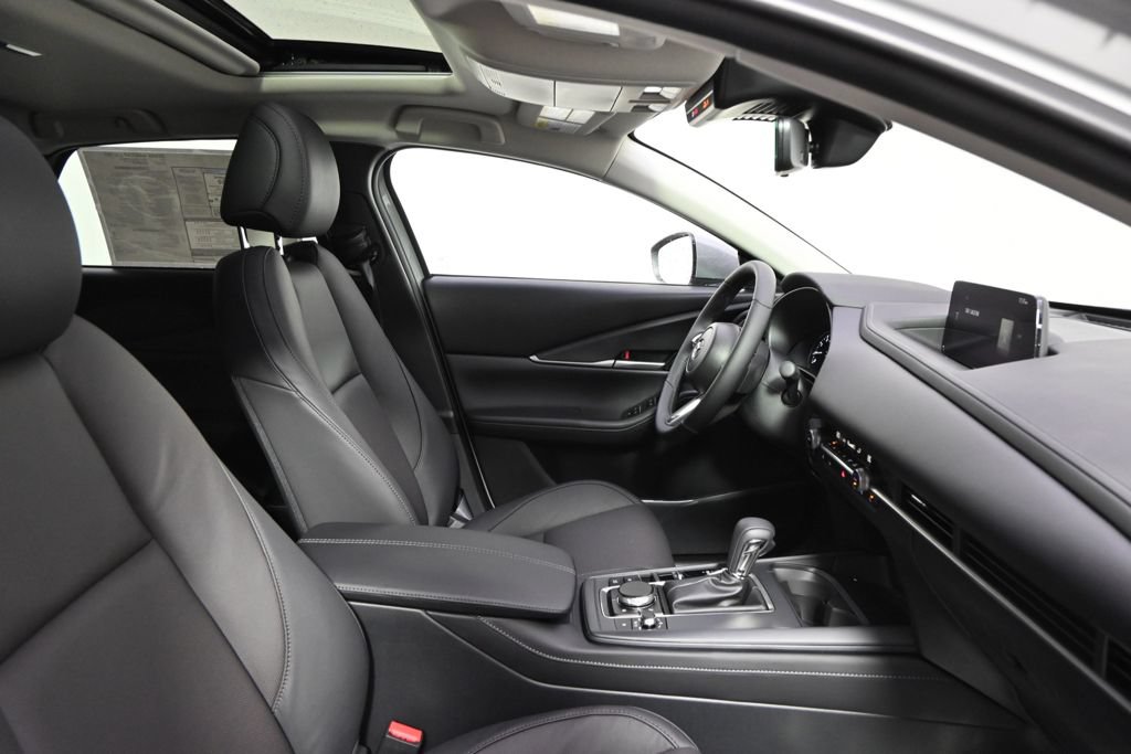 Certified 2026 MAZDA CX-30 AWD 2.5 S w/ Premium Package image 16