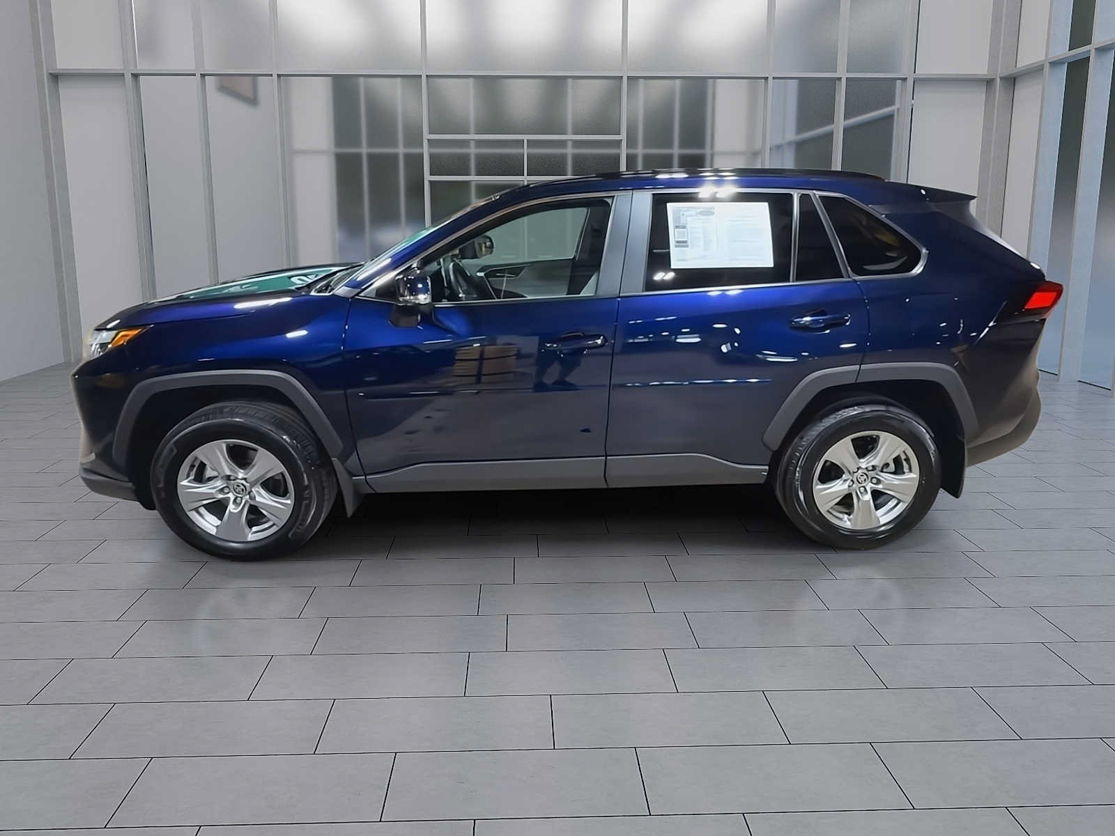 Certified 2025 Toyota RAV4 XLE w/ Convenience Package AWD/4WD image 5