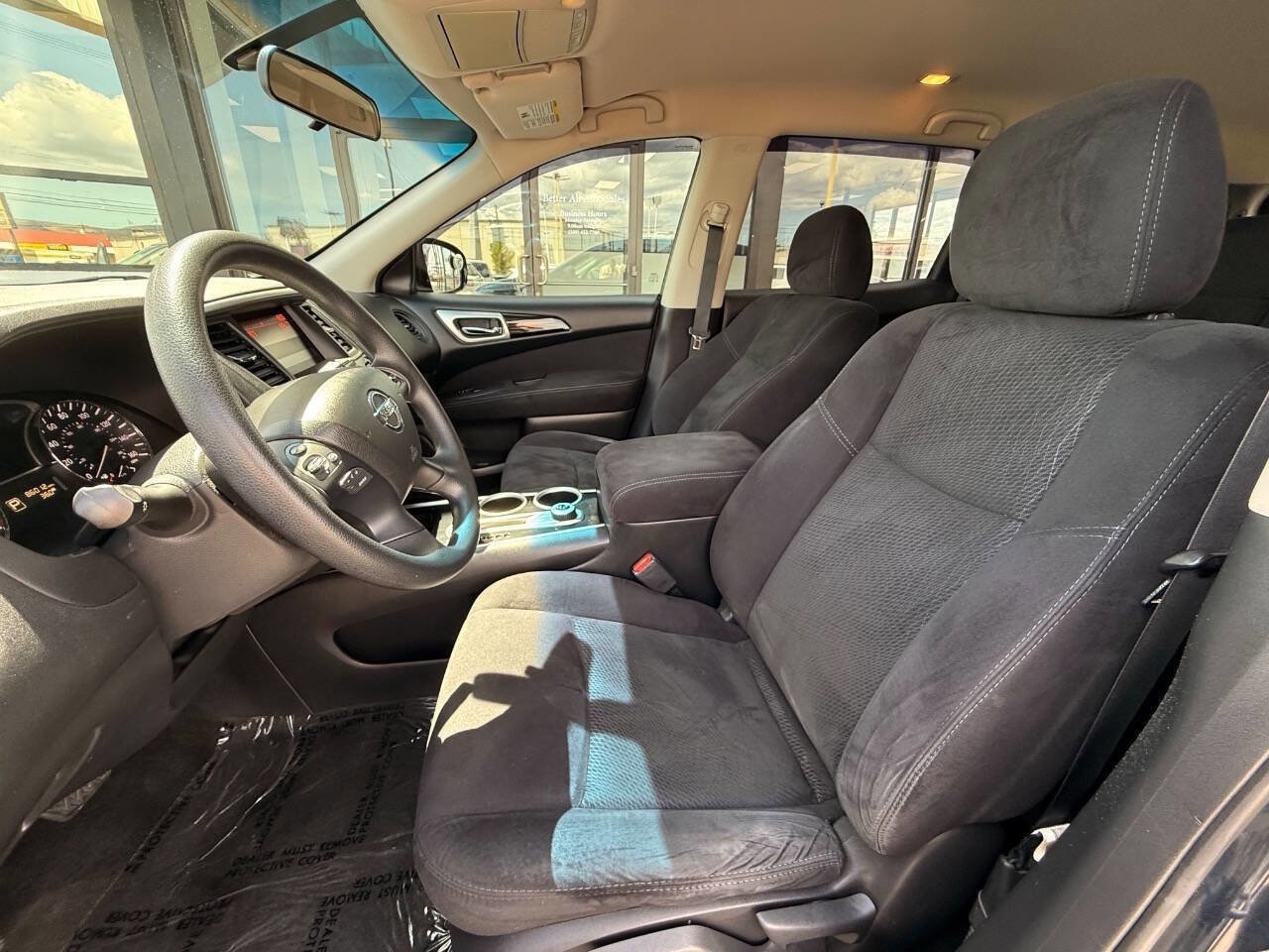 Used 2015 Nissan Pathfinder S AWD/4WD image 11