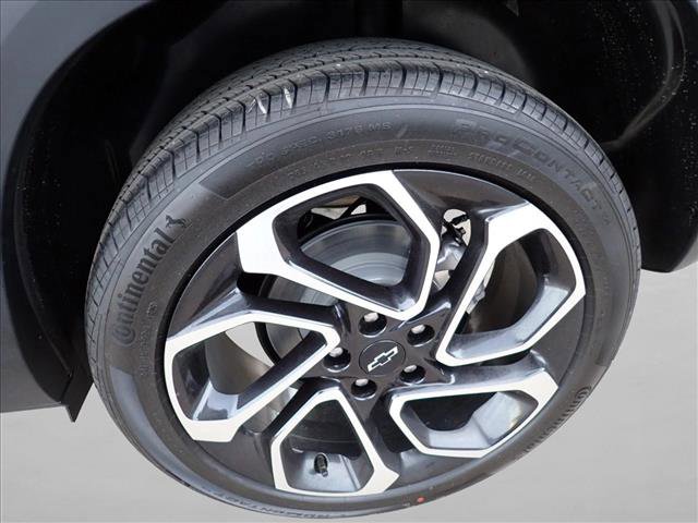 New 2026 Chevrolet Trax RS w/ Sunroof Package image 7