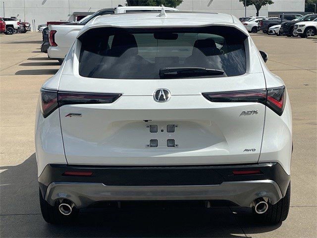 Used 2025 Acura ADX A-Spec image 5