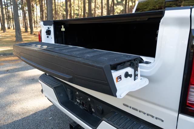 Used 2021 GMC Sierra 1500 Denali w/ Denali Ultimate Package image 11