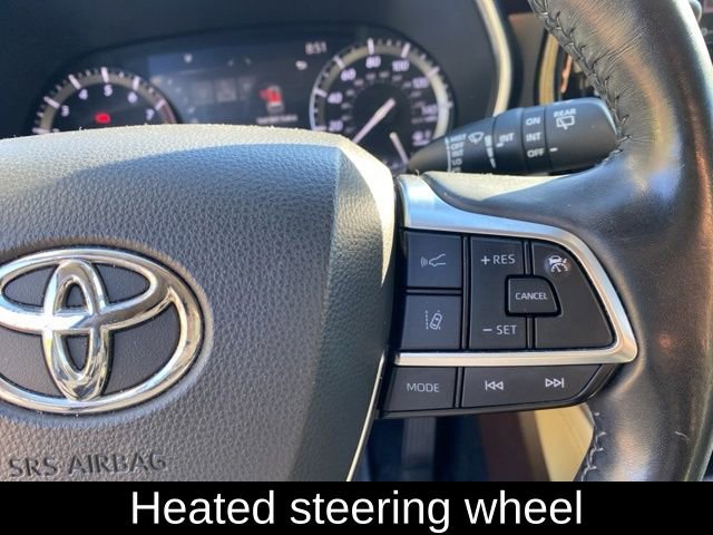 Used 2021 Toyota Highlander Limited FWD image 25