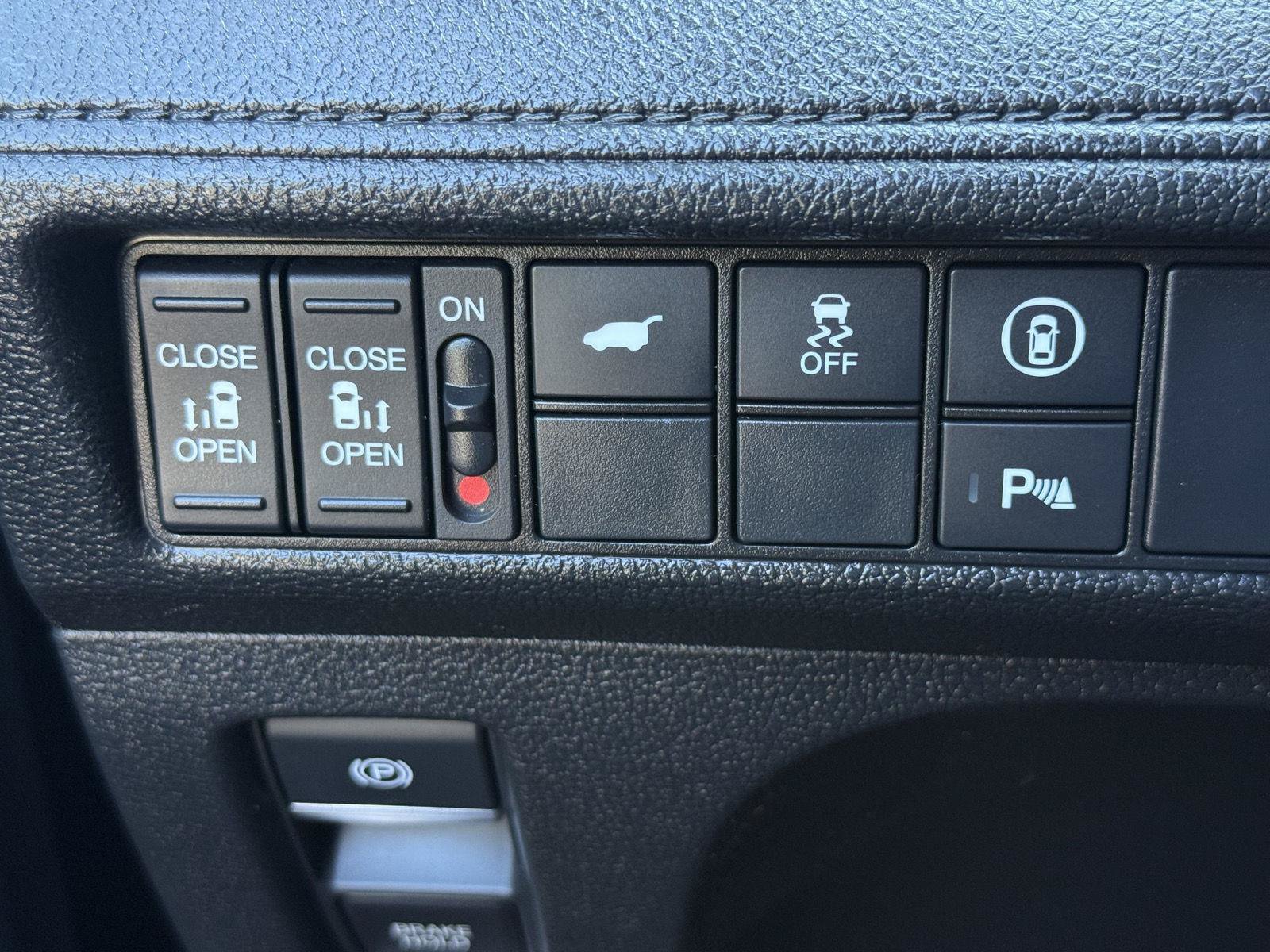 Used 2022 Honda Odyssey Elite image 22