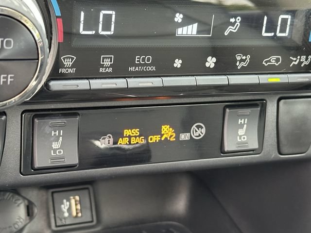 Certified 2023 Toyota RAV4 XLE Premium AWD/4WD image 20
