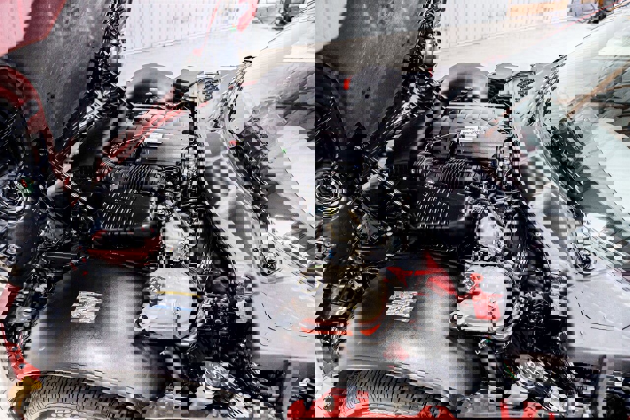 Used 2009 Pontiac Solstice Coupe w/ Premium Package image 28