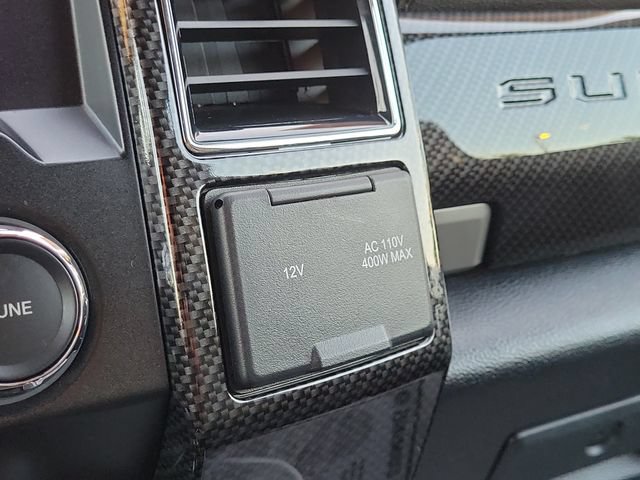 Used 2021 Ford F250 Lariat w/ Lariat Ultimate Package AWD/4WD image 33