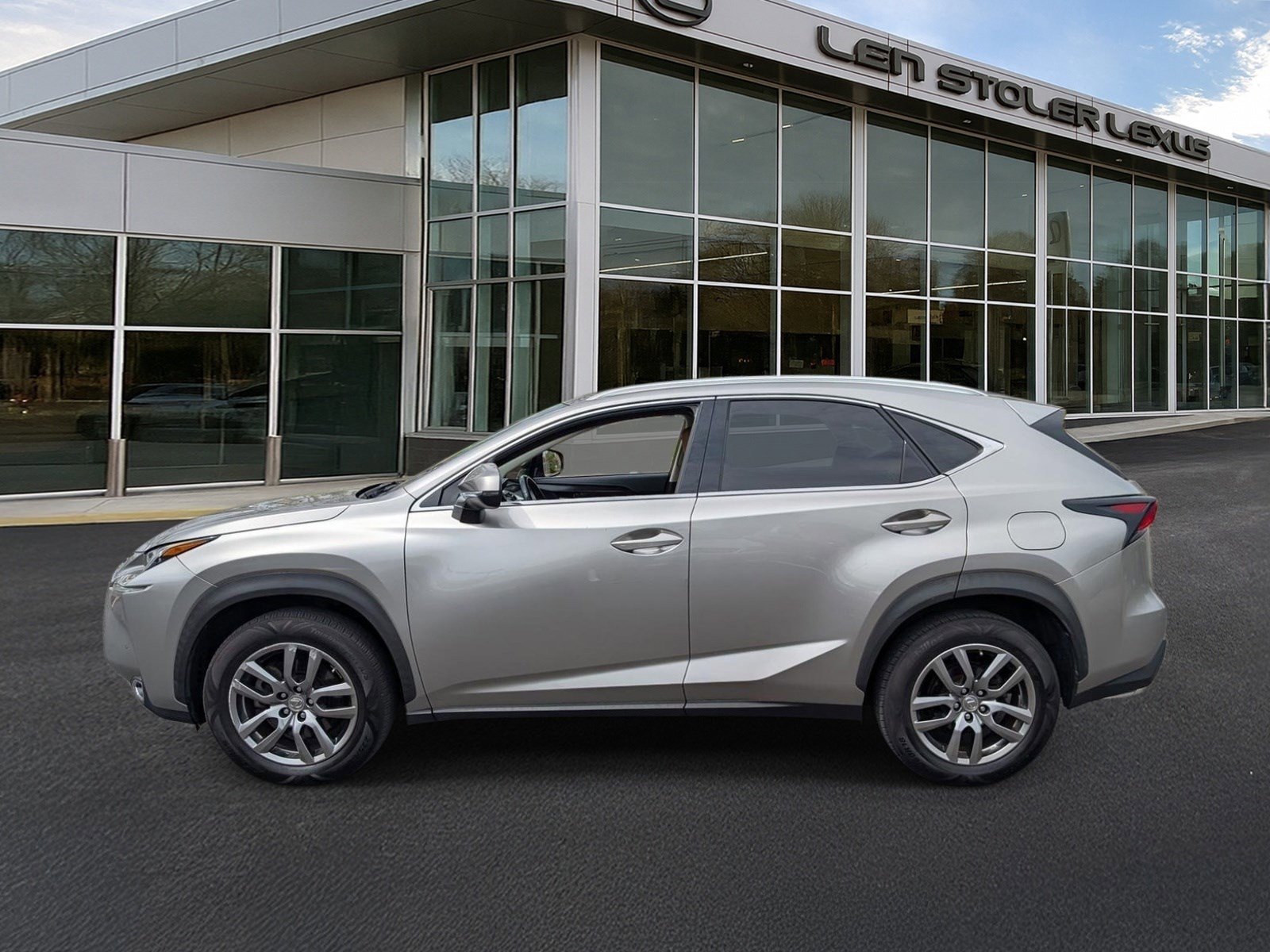 Used 2016 Lexus NX 200t AWD w/ Premium Package image 6
