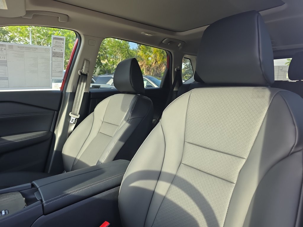 New 2026 Nissan Rogue Dark Armor FWD image 20