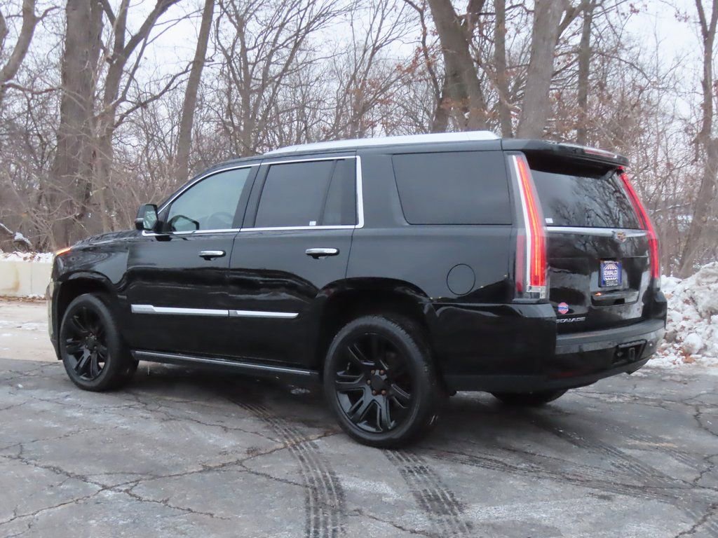 Used 2019 Cadillac Escalade Premium Luxury image 39