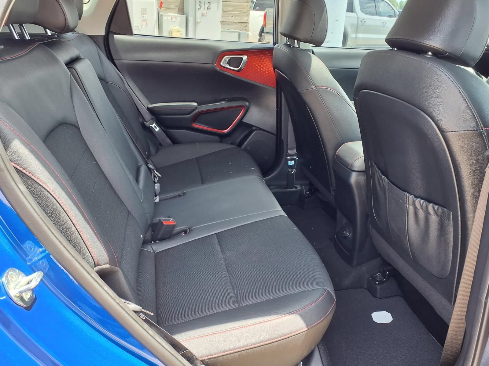 Used 2022 Kia Soul Turbo FWD image 21