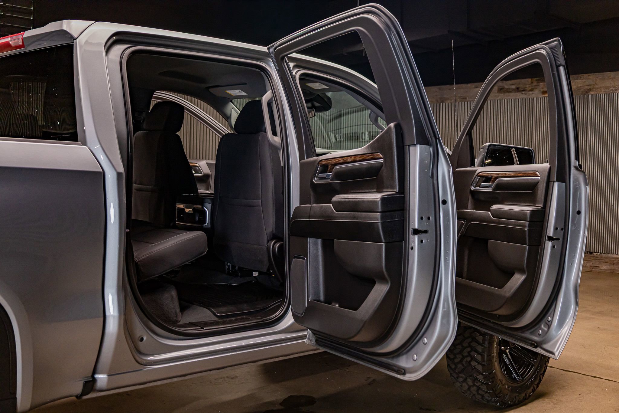 Used 2023 GMC Sierra 1500 Elevation w/ X31 Off-Road Package image 28