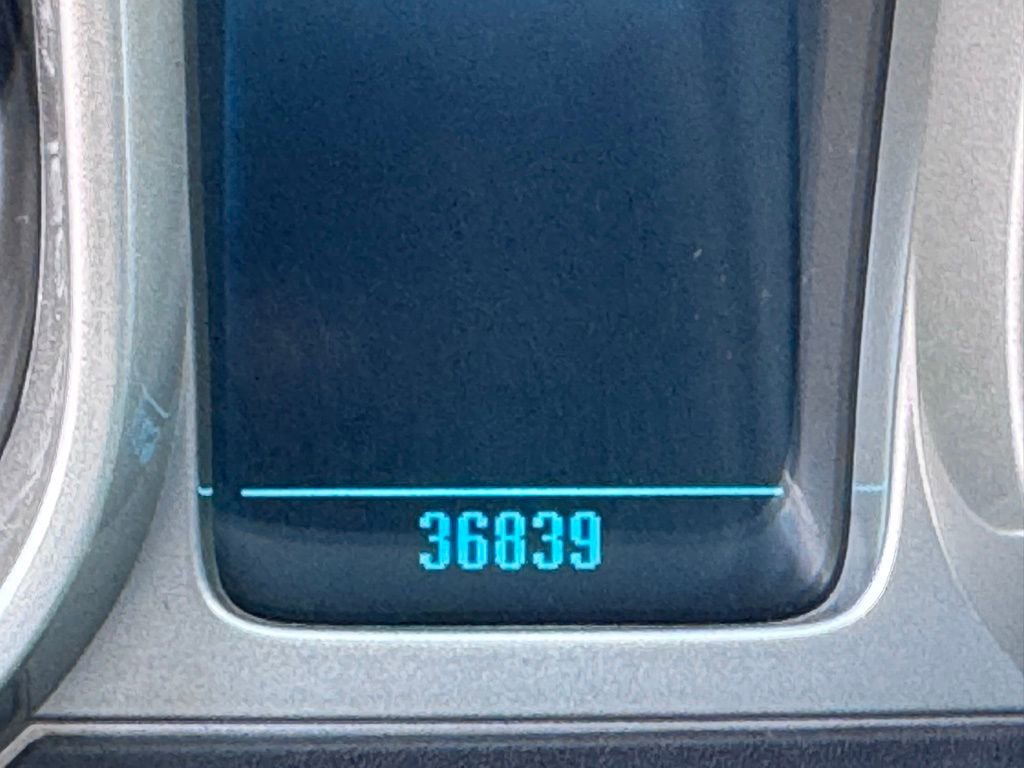 Used 2010 Chevrolet Camaro SS w/ RS Package RWD image 18