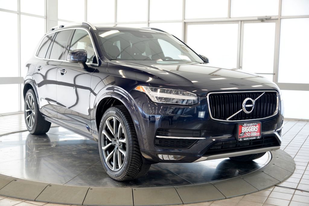 Used 2017 Volvo XC90 T6 Momentum w/ Momentum Plus Package AWD/4WD image 2