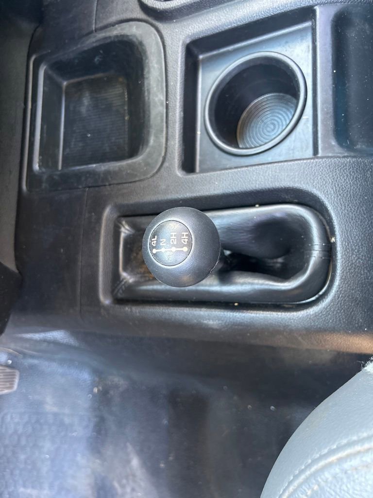 Used 2017 RAM 3500 Tradesman w/ Chrome Appearance Group image 13