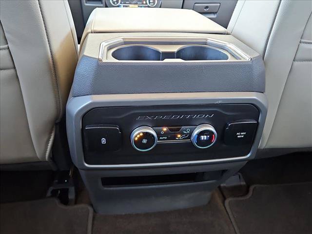 Used 2021 Ford Expedition XLT RWD image 18