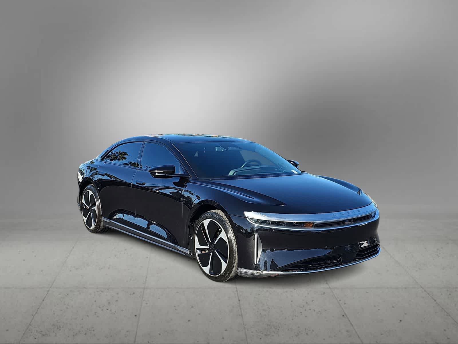 Used 2023 Lucid Air Touring AWD/4WD image 2