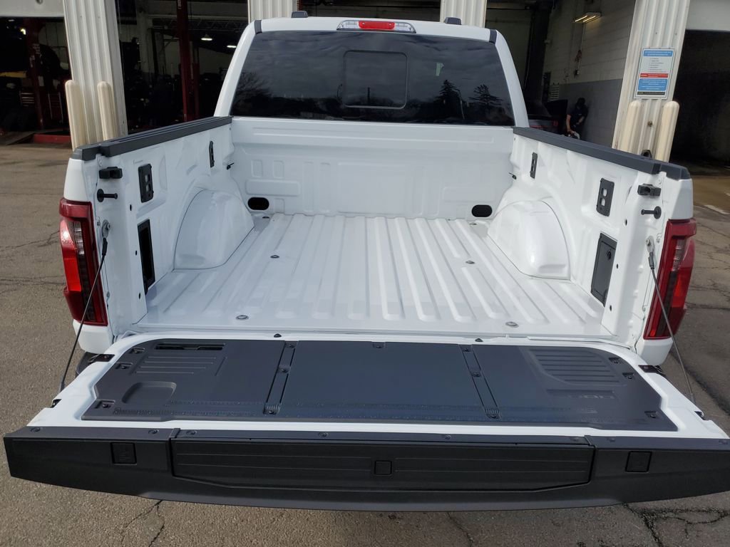 New 2026 Ford F150 XLT w/ Equipment Group 302A MID image 12