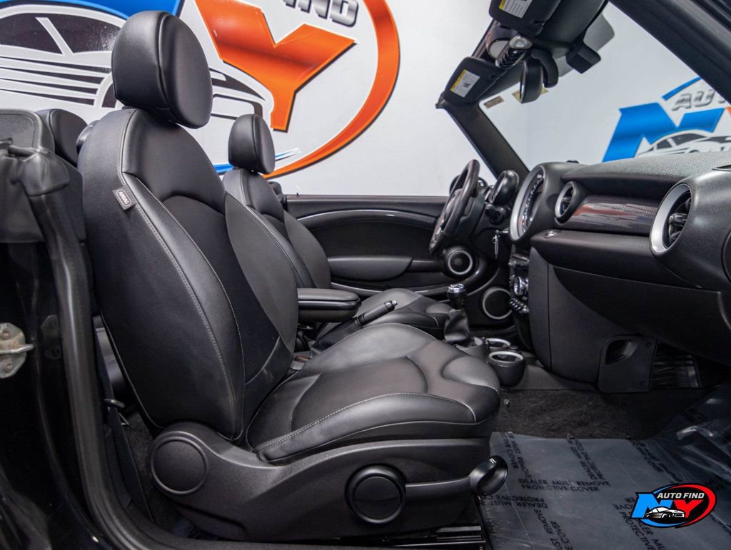 Used 2015 MINI Cooper S image 22