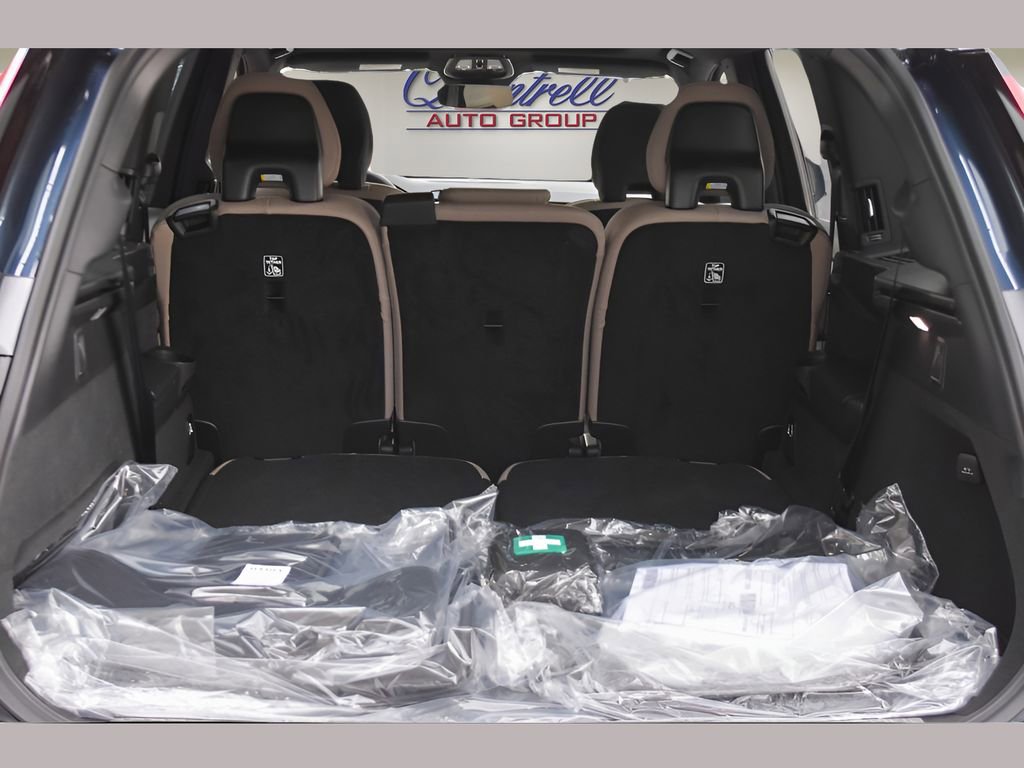 New 2026 Volvo XC90 B6 Plus w/ Protection Package Premier image 24